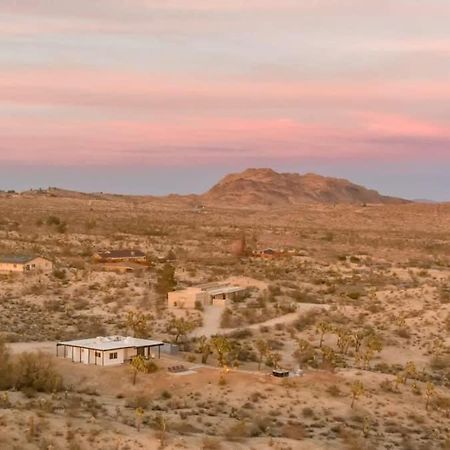야카밸리 Kinetic House-Joshua Trees Sculptures Cowboy Pool 빌라 외부 사진